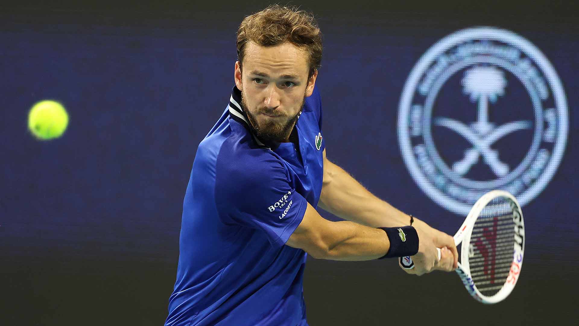 Daniil Medvedev improves to 18-3 on the season and moves to within two wins of successfully defending a title for the first time in his career.